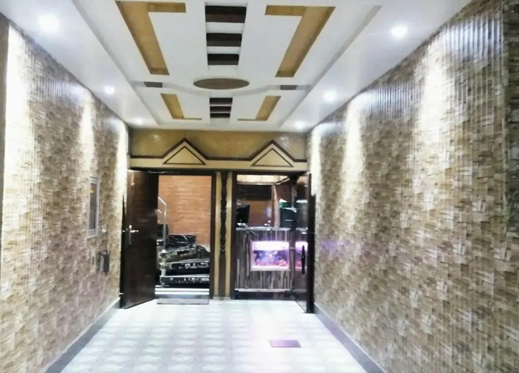 Grand Palace Hotel