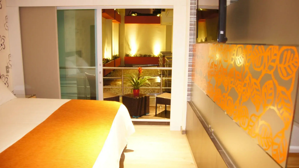 Zi One Luxury Hotel