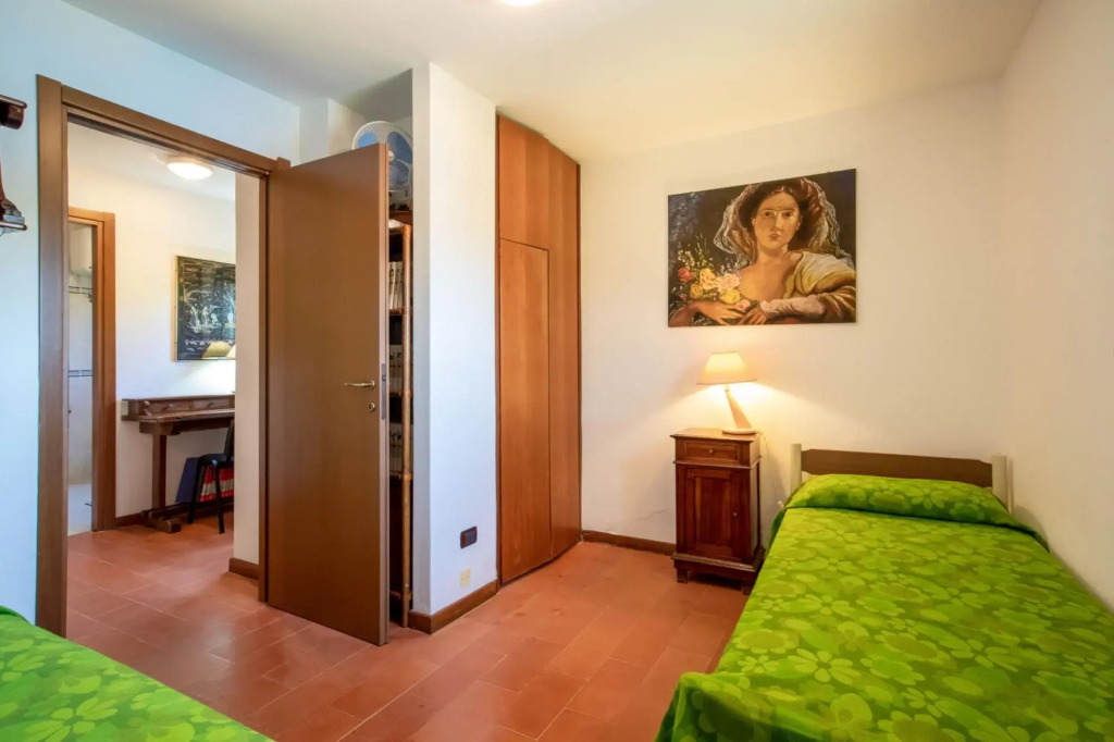 Between dreams and stars, Villa Capo Stella stands majestically on the cliff and is embraced by the-Villa Capo Stella