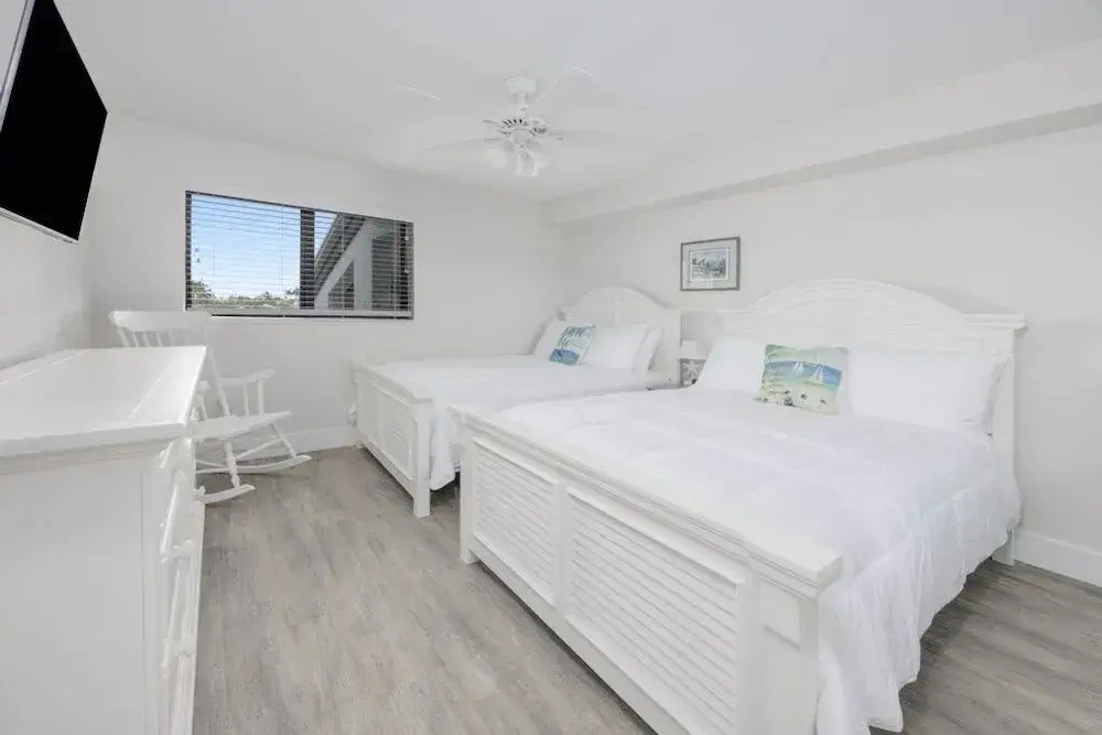 Pelicans Roost 301 2 Bedroom Condo by RedAwning