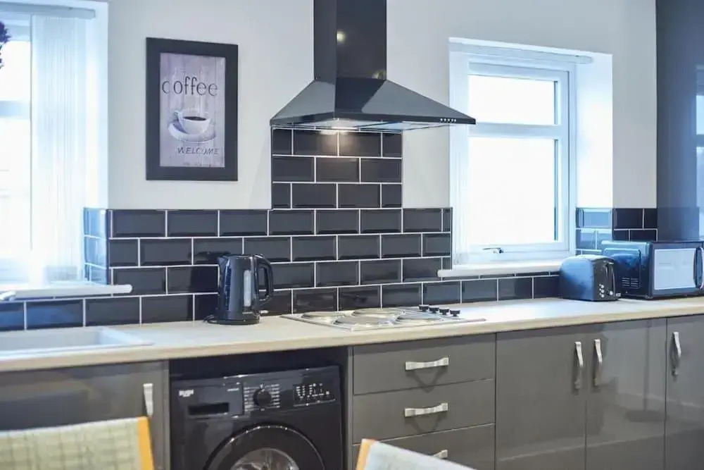 Jackson Court Apartments, Marske
