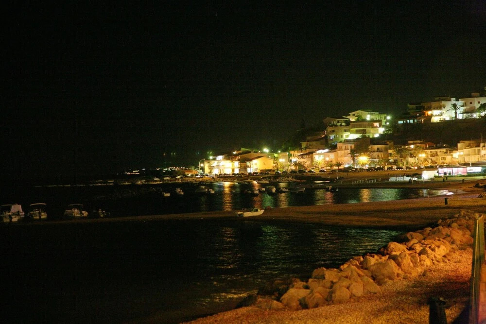 2 bedrooms appartement at Seccagrande 900 m away from the beach with sea view furnished terrace and wifi