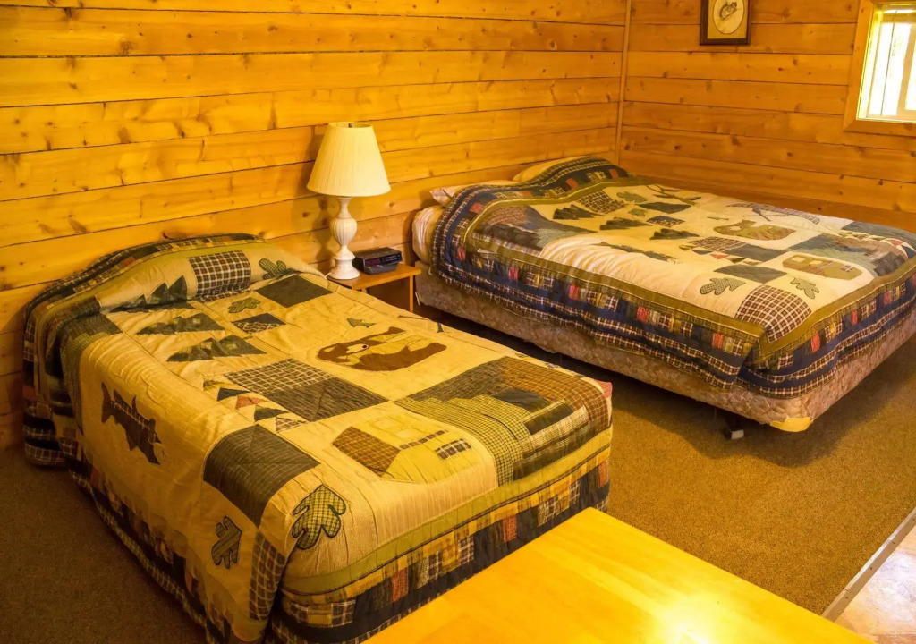 Midnight Sun Log Cabins