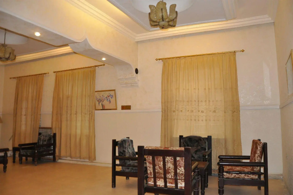 New Park Hotel