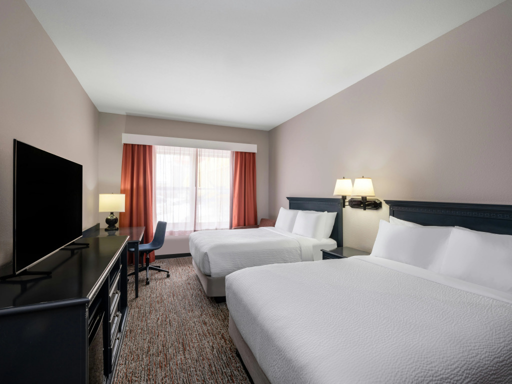 Garner Hotel Decatur - Forsyth by IHG
