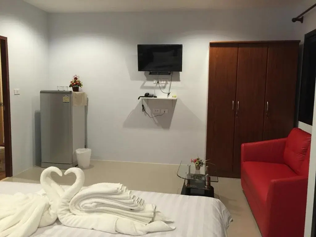 T & C Hotel Patong Beach