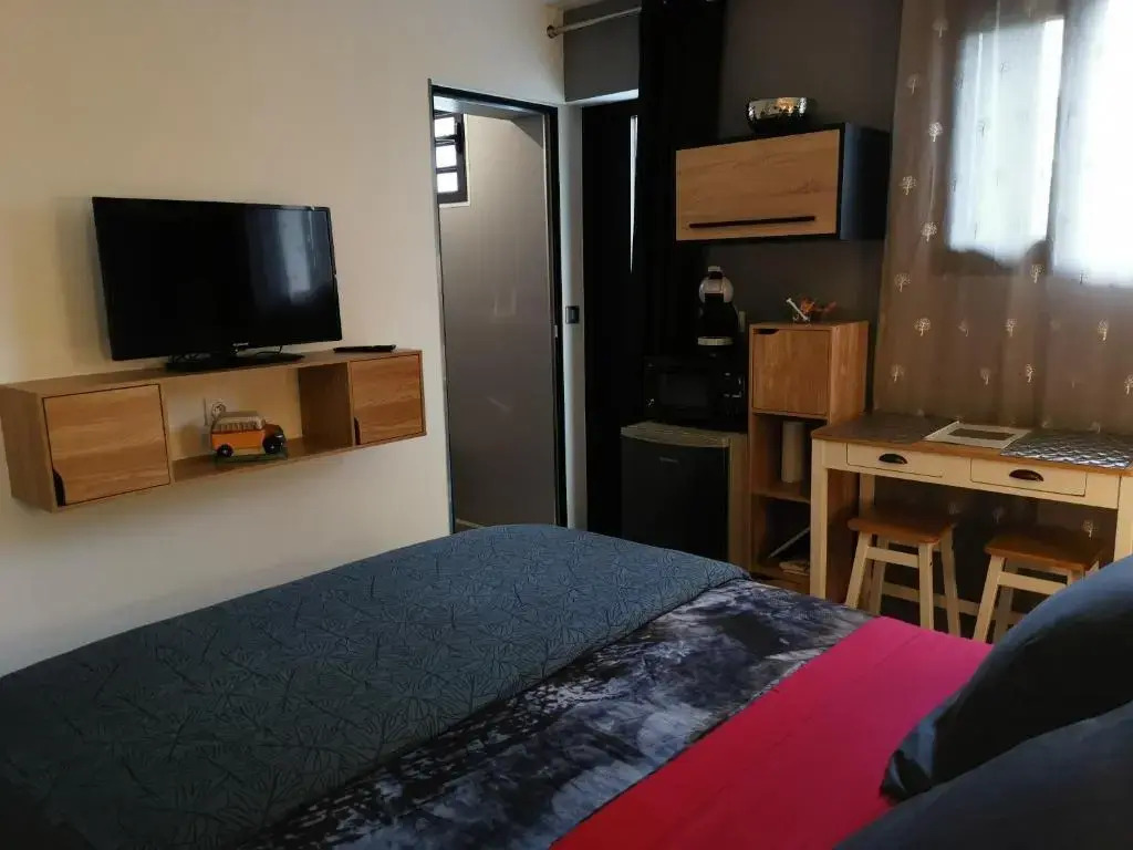 Hostal 170 Room 16 Service Appartement