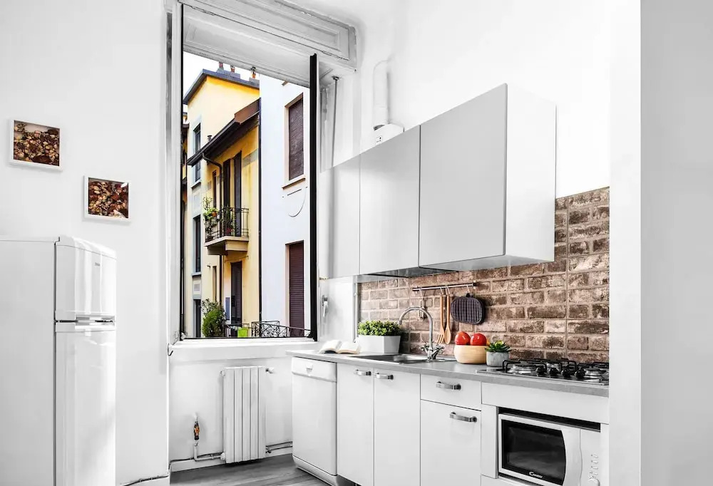 Modern 2 Bedrooms Apartment