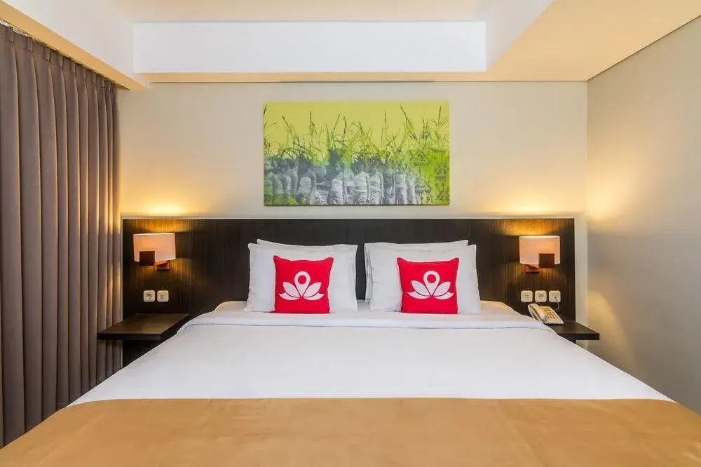 Hardys Rofa Hotel And Spa Legian by ZEN Rooms