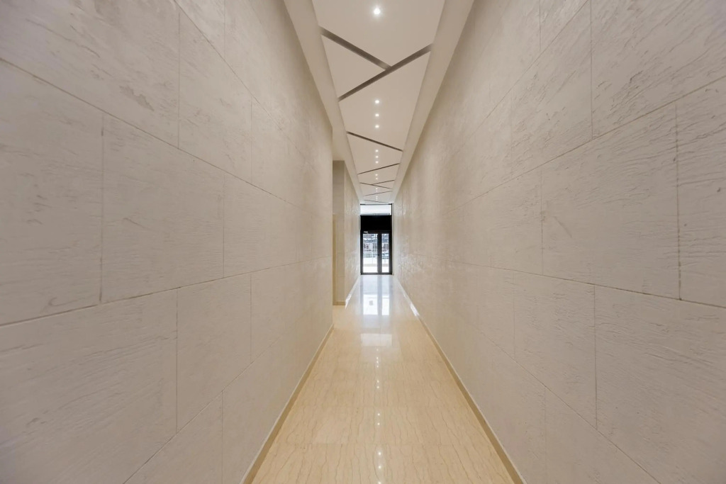 Athos Square Apartments