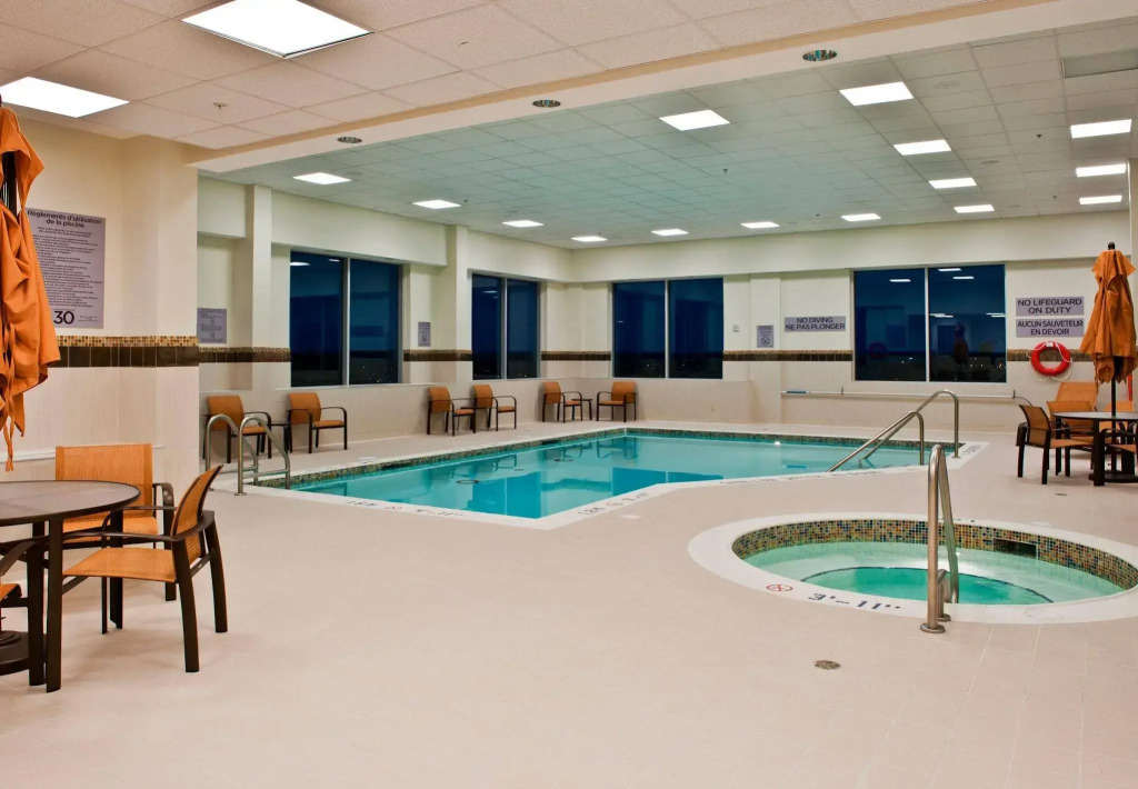 Courtyard by Marriott Ottawa East
