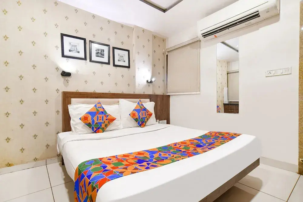 Shree Ram Palace and Restaurant by OYO Rooms