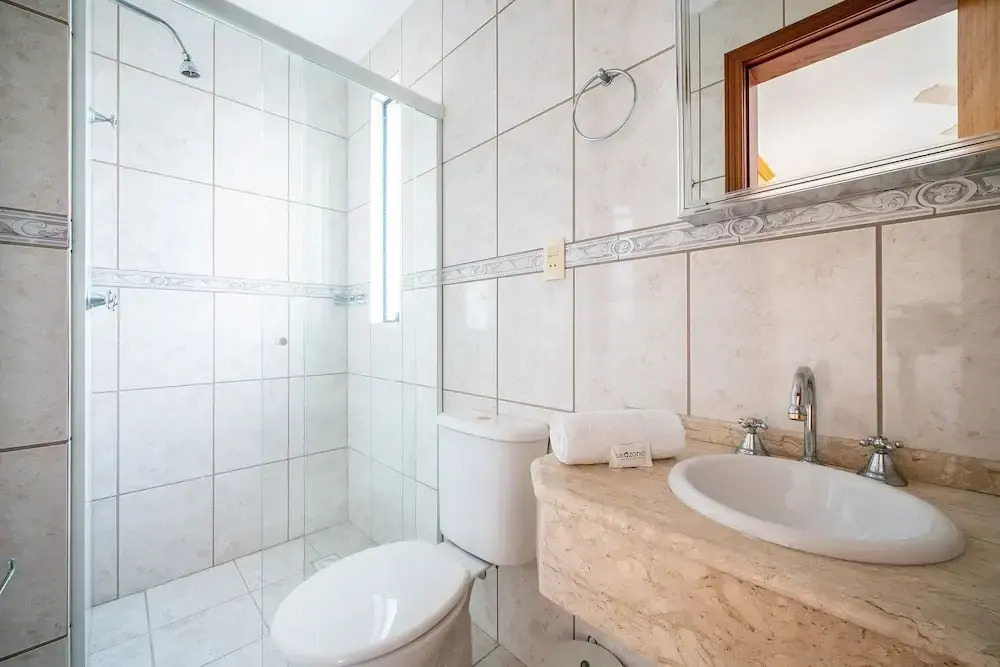 Sea View Apartm. 130m From the Beach in BC Esa901