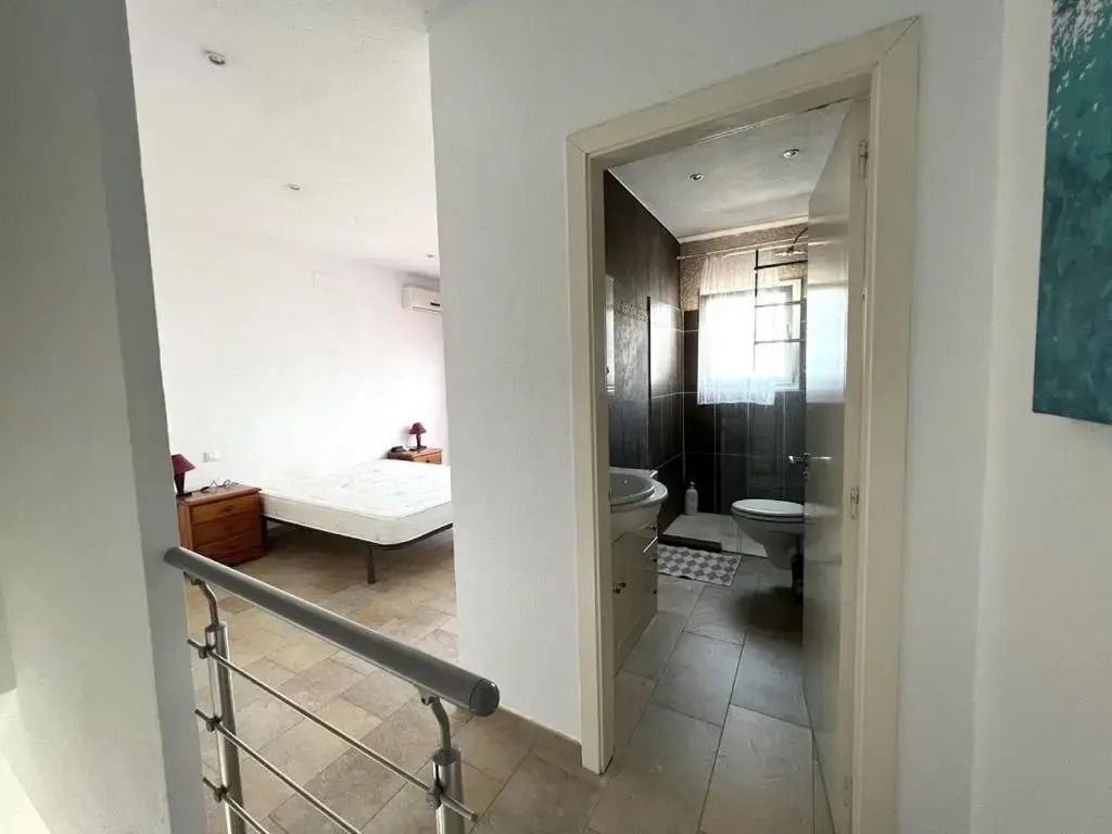 BYBLOS 69A - Casa con piscina comunitaria