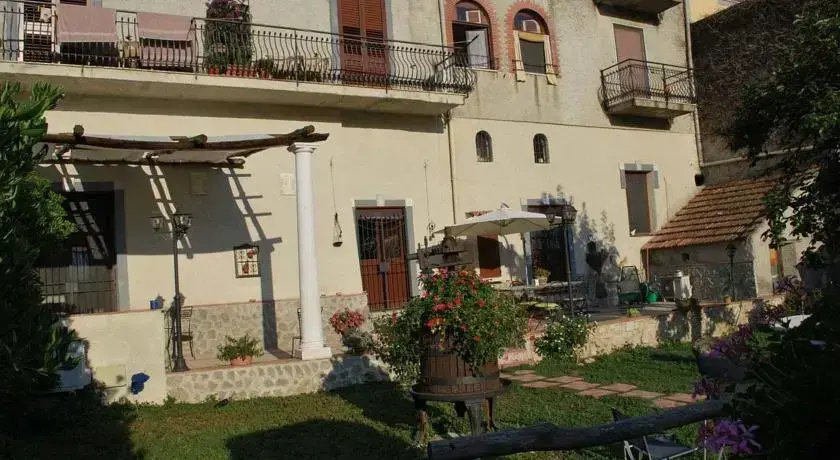 TraMonti DiVini Casa Di Campagna