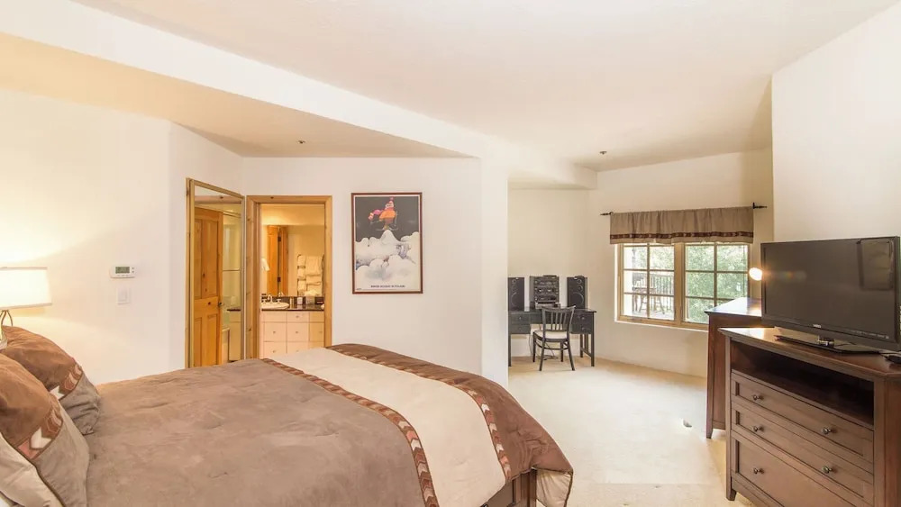 Westermere 311 by Avantstay Gorgeous Condo In Great Location!