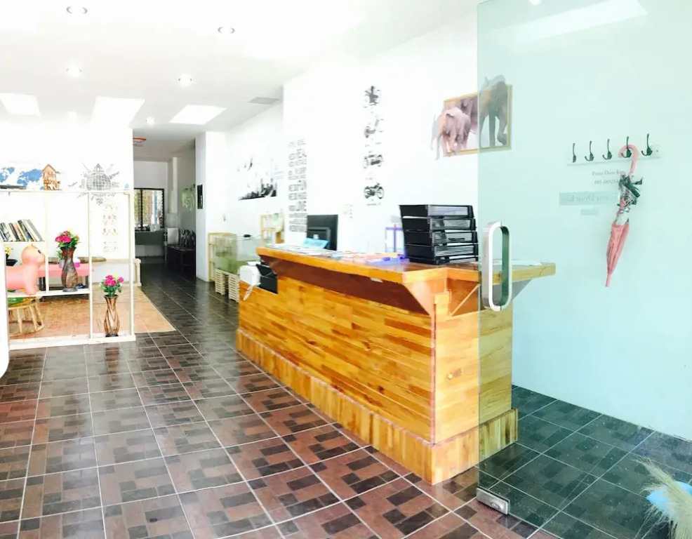 Lanta Friendly House