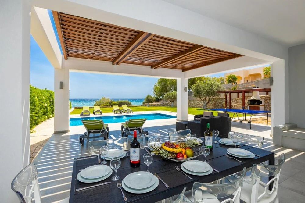 Villa Dionysos