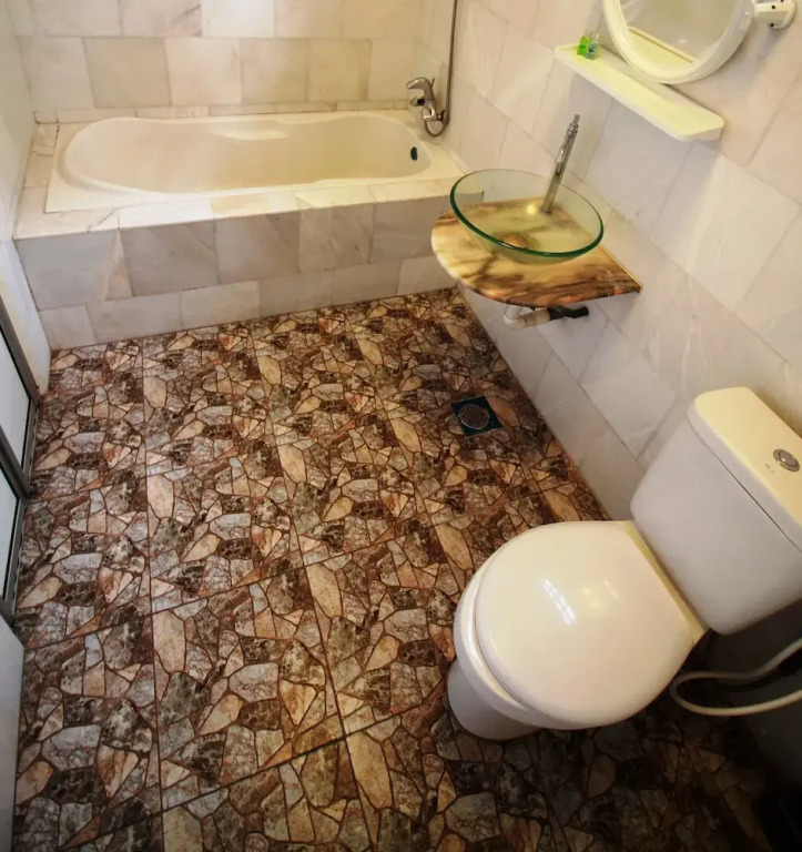 JusInn Homey Guesthouse