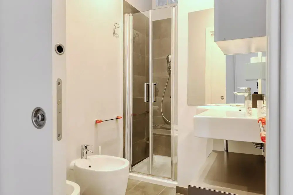 Stylish 2BR flat next to Navigli