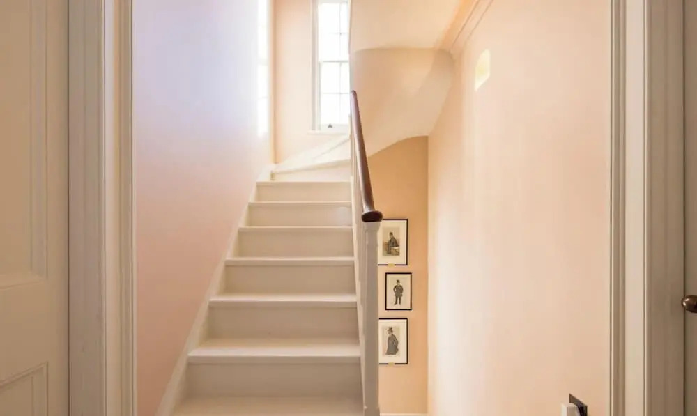 London Living 3 Bedroom Home in Chelsea