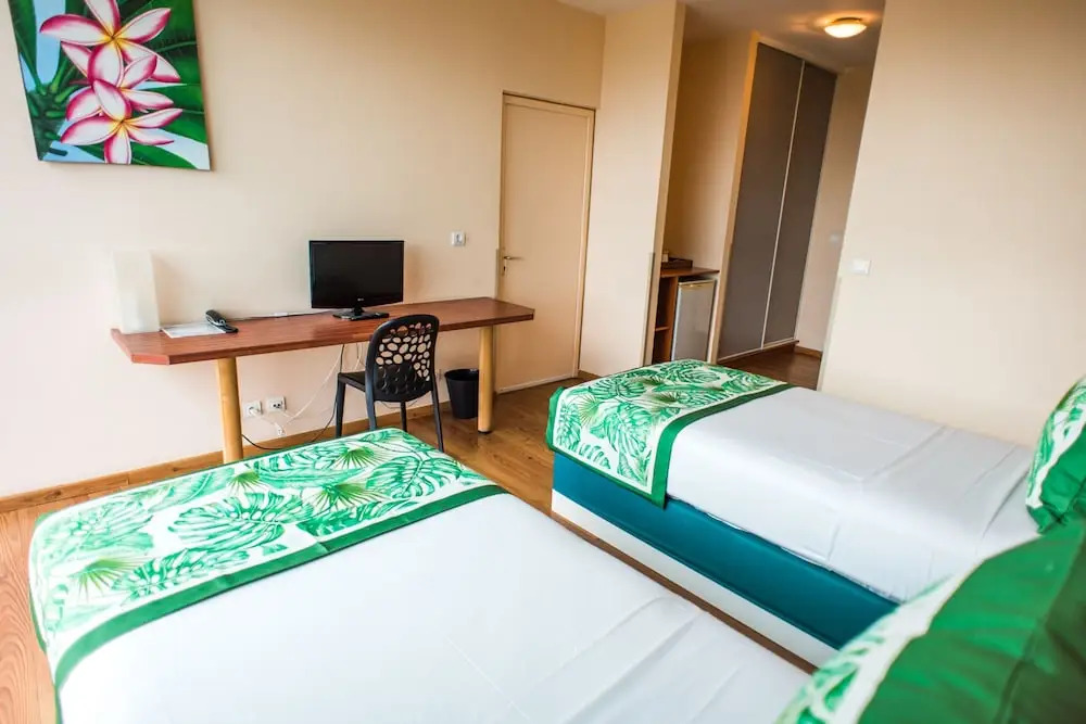 Tiki Hotel - Hospitality School of Tahiti