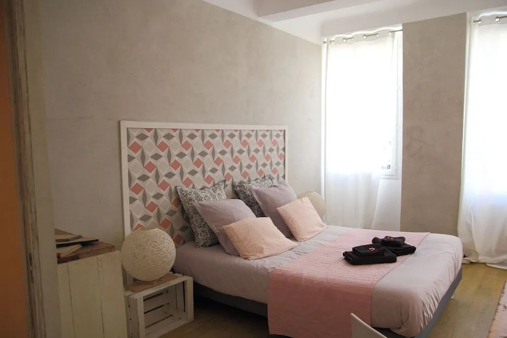 Le 47 - Rentals in South of France