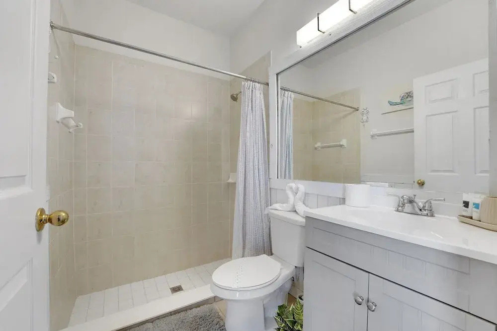 310hc-west Haven 5 Bedroom Home