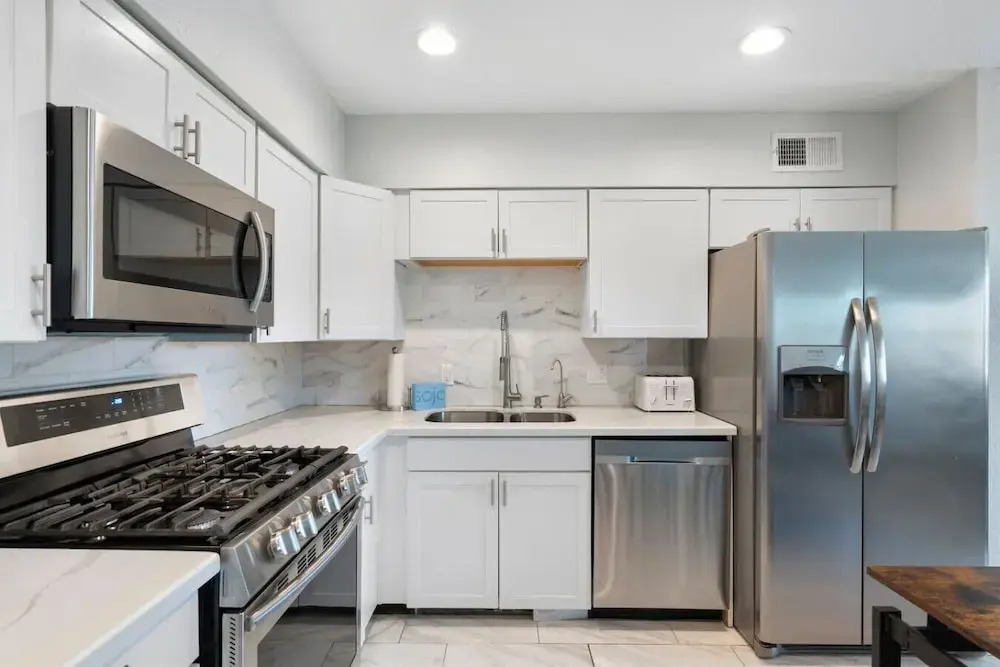 Chic Scottsdale Apt