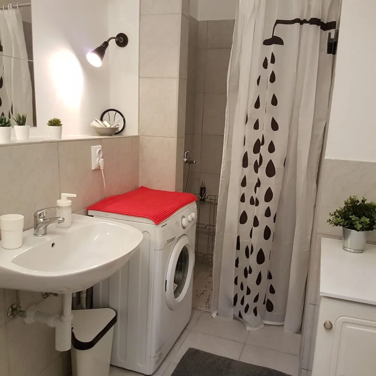RELO Apartment