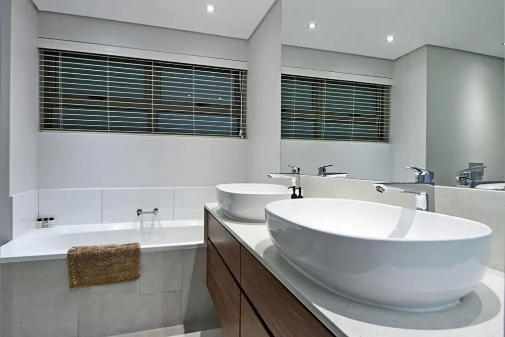 Top Floor Holiday Apartment in Sea Point With Incredible Views Fairmont 1001
