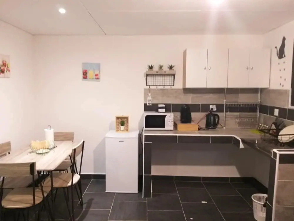 House With one Bedroom in L Etang-sale , With Enclosed Garden