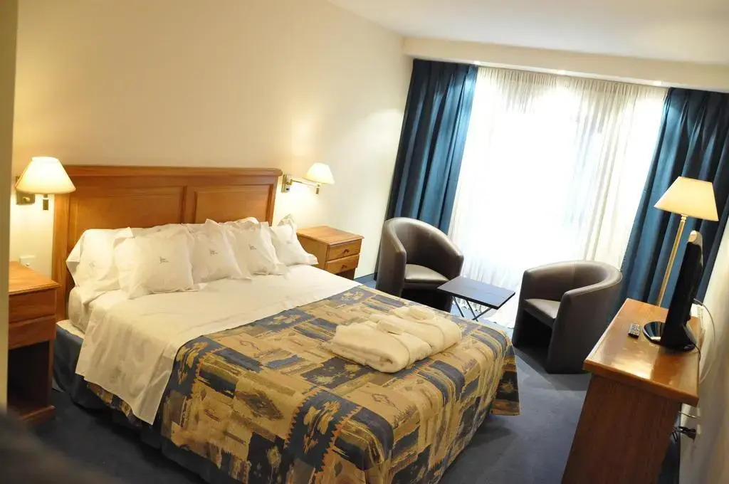 HOTEL SANTA CRUZ