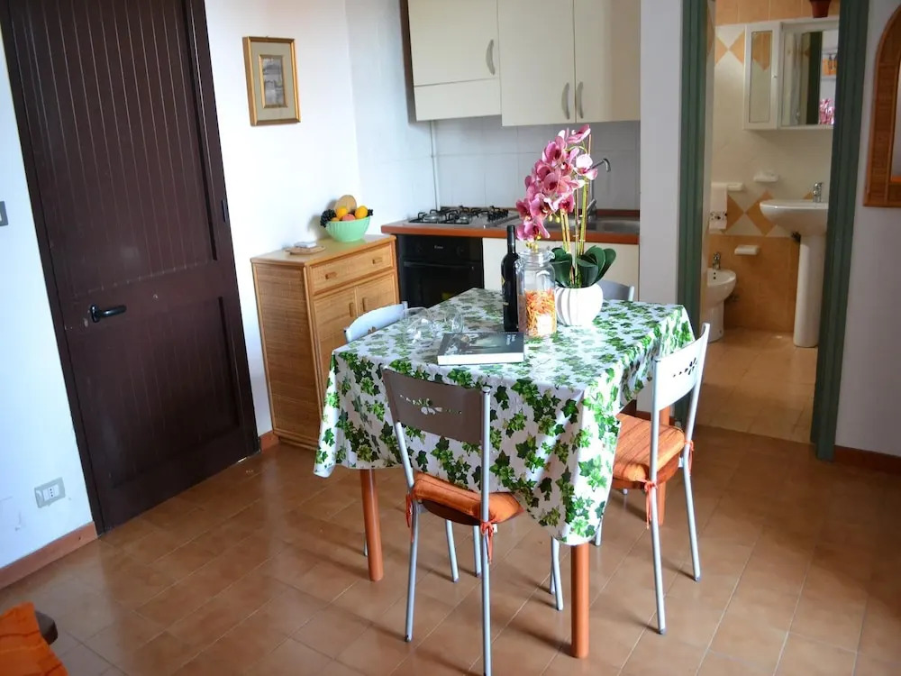 Holiday Home With Balcony and air Conditioning in Torre Dell'o