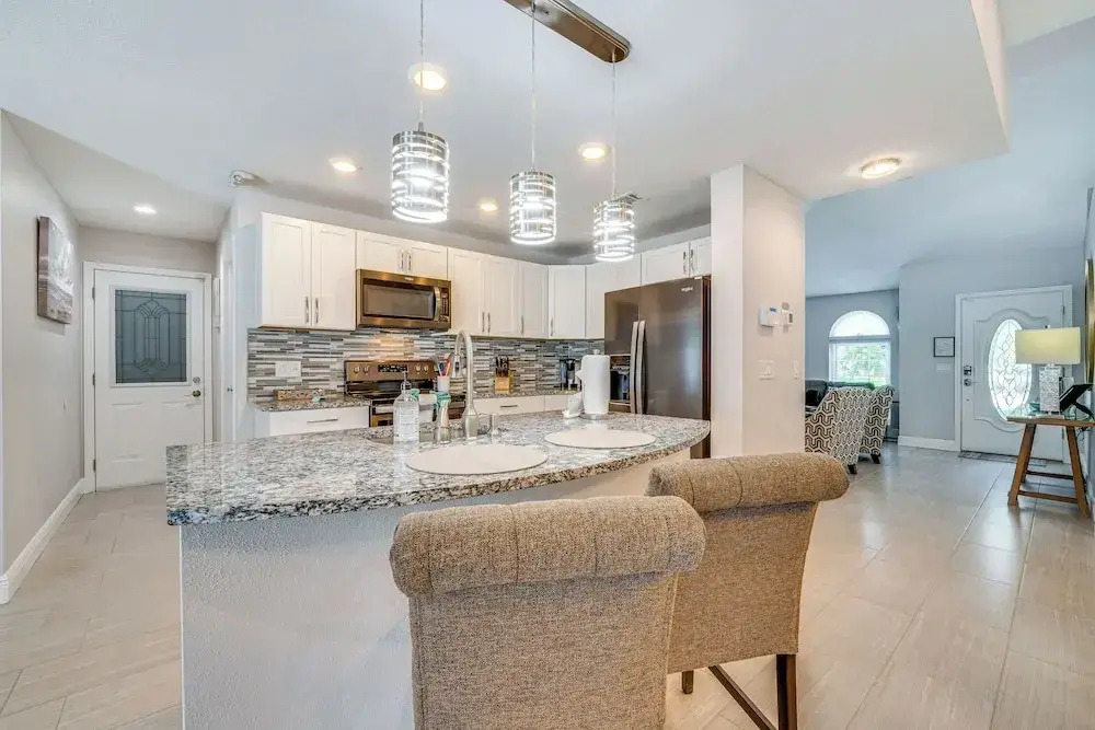 5 Mi to Disney World: Spacious Kissimmee Home!