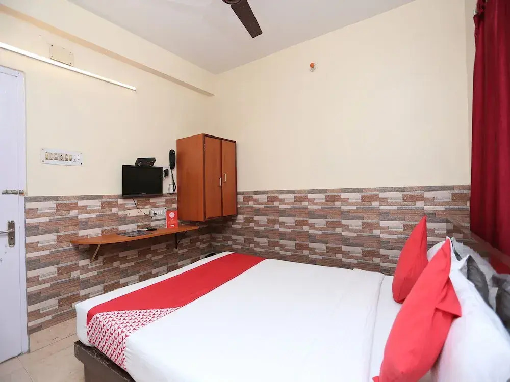 OYO 14632 Himalaya Guest House