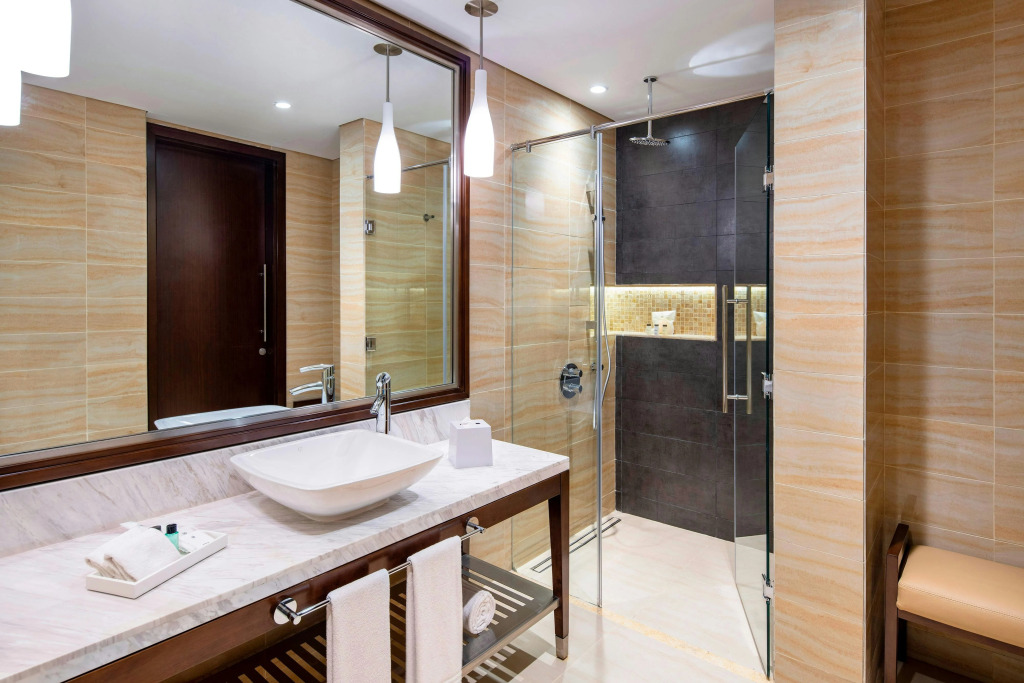 Отель Four Points by Sheraton Sharjah