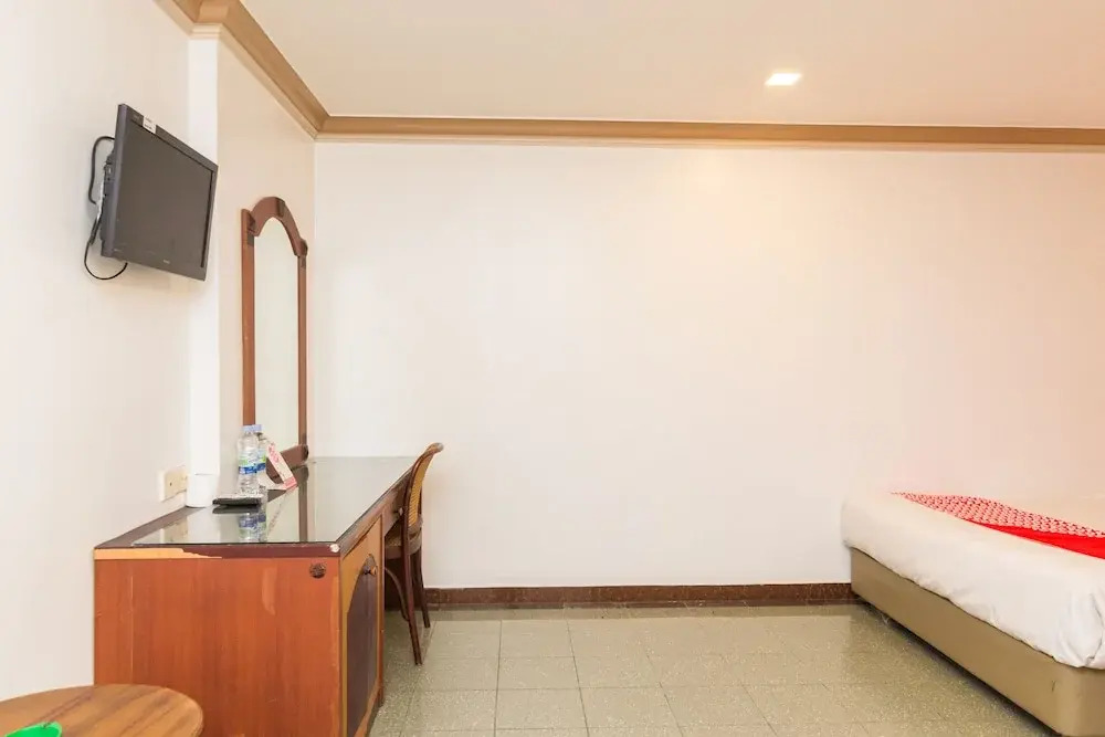 OYO 1223 Hotel Bahari