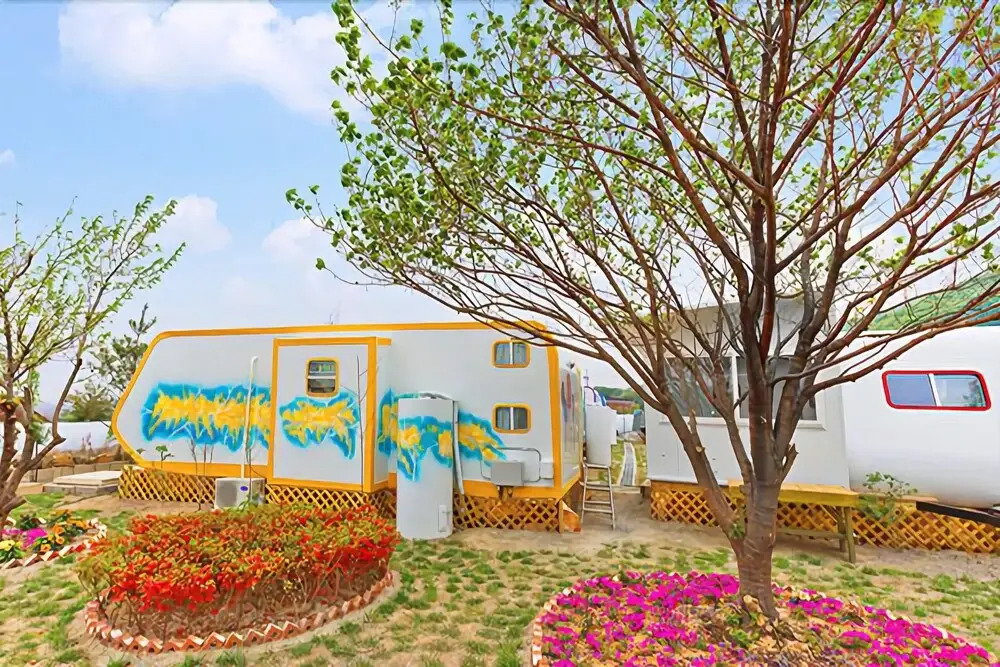 Ganghwa Spa in Caravan