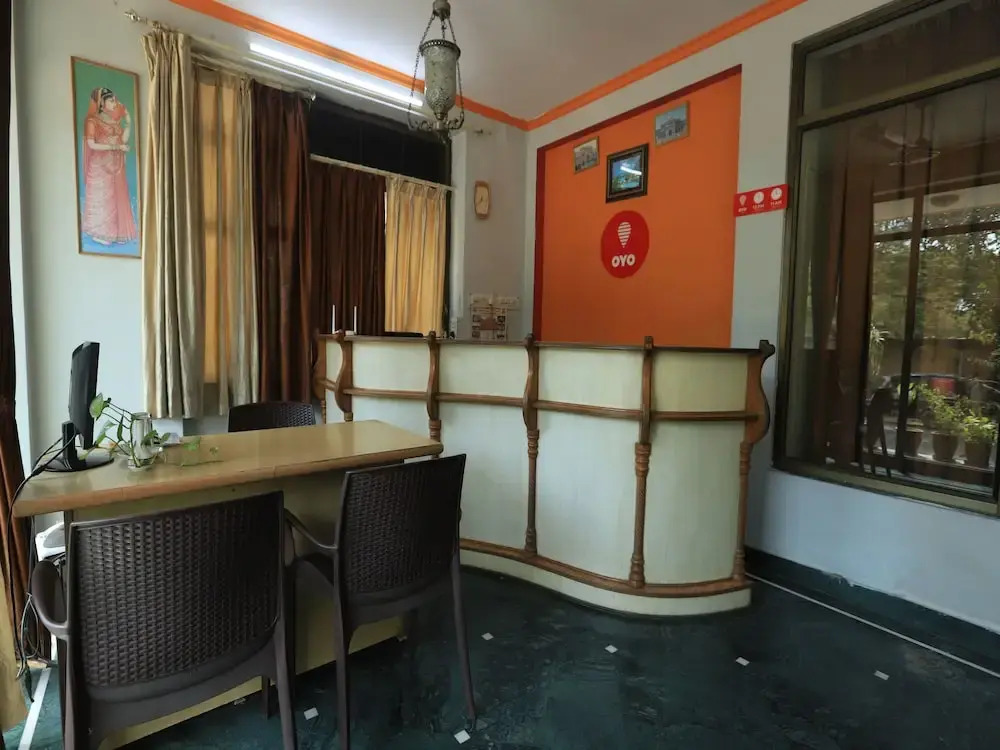 OYO 12019 Hotel Anuja