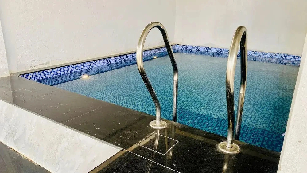 Hotel Anand Palace & Restaurant