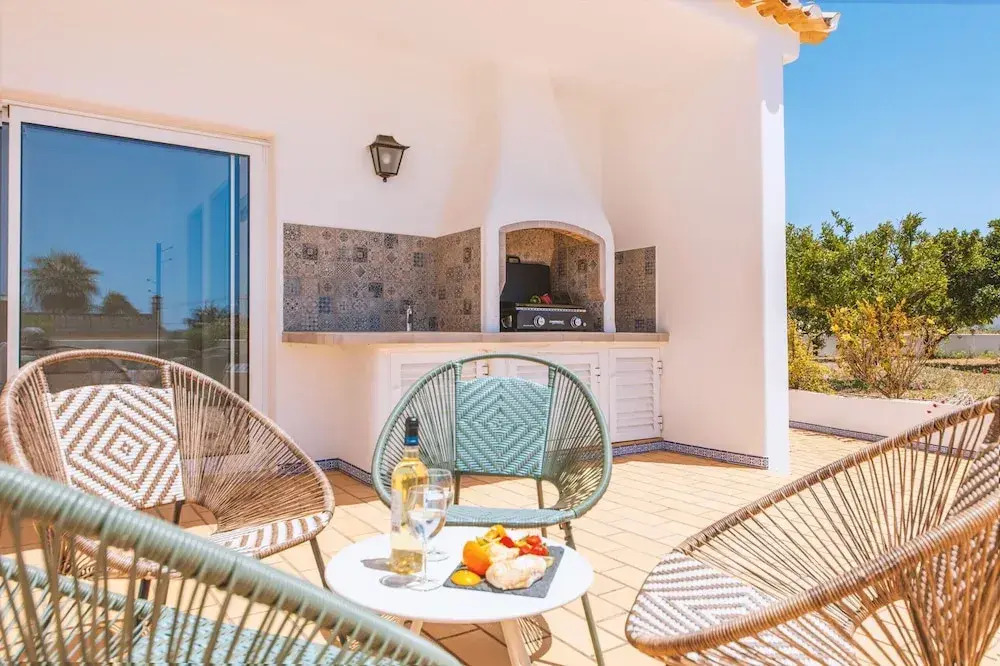 Villa Serena - com piscina aquecível e barbecue em Albufeira