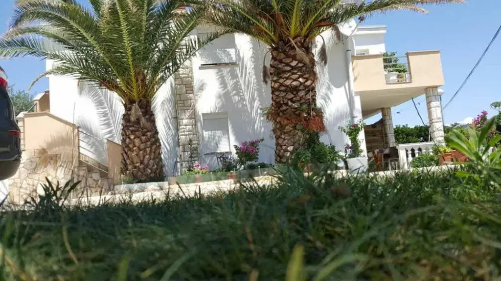 Apartments Bimi