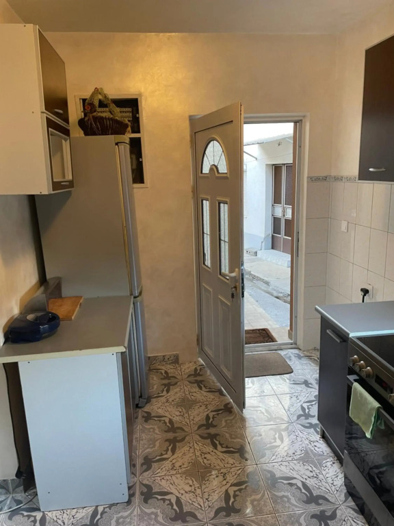 Max Apartments