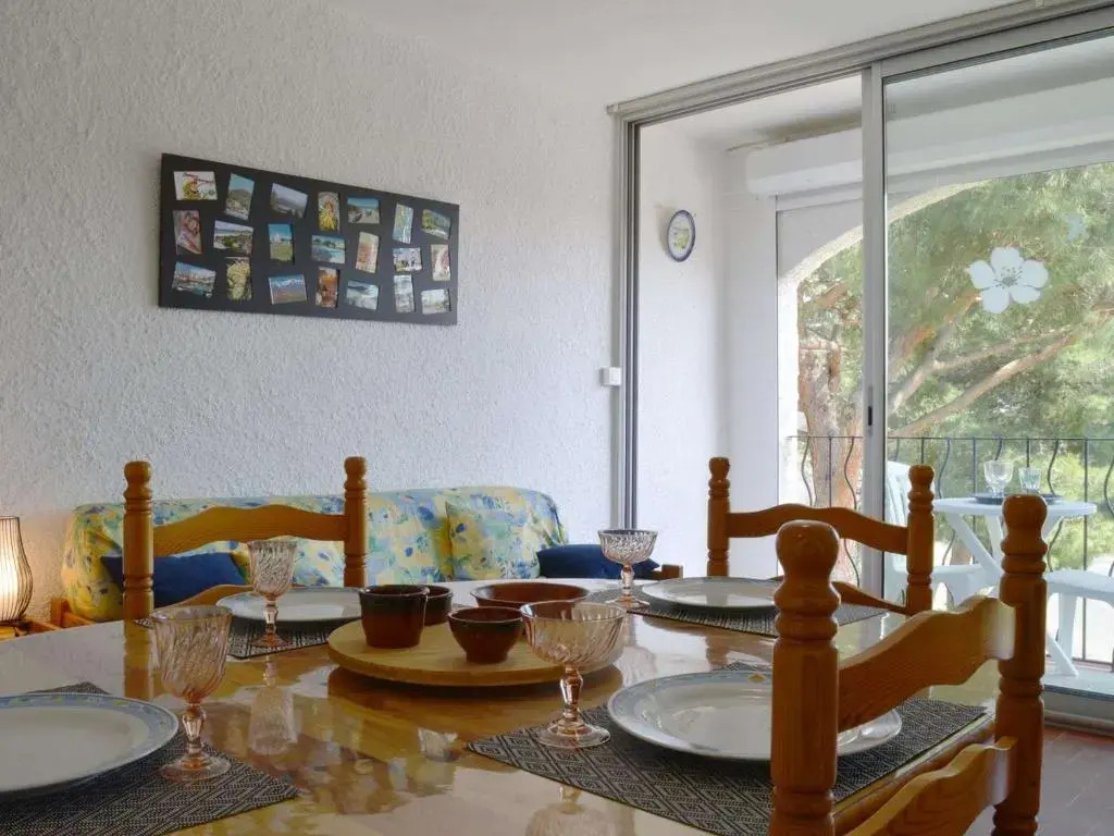 Appartement Argelès-sur-Mer, 3 pièces, 6 personnes - FR-1-225-669