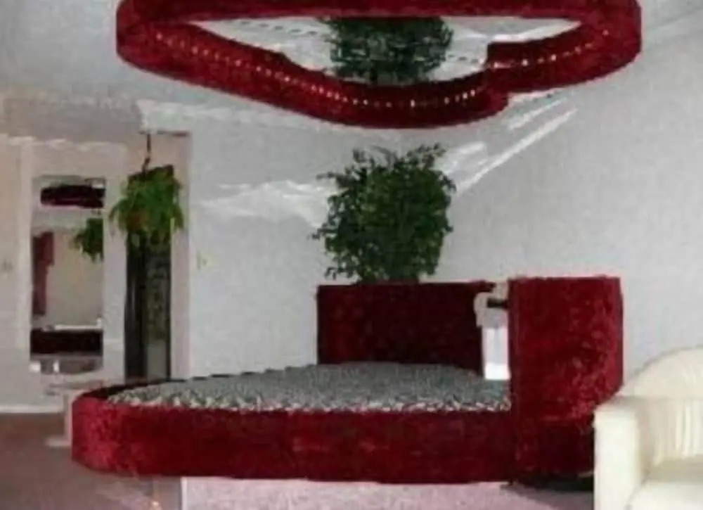 Chateau Royale Inn