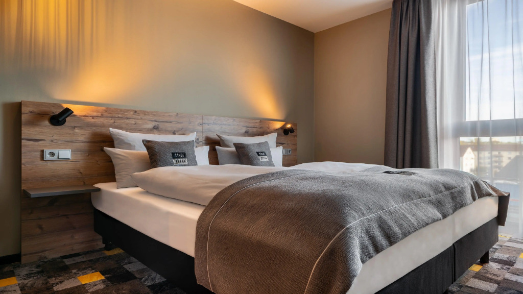 Holiday Inn - the niu, Timber Esslingen by IHG