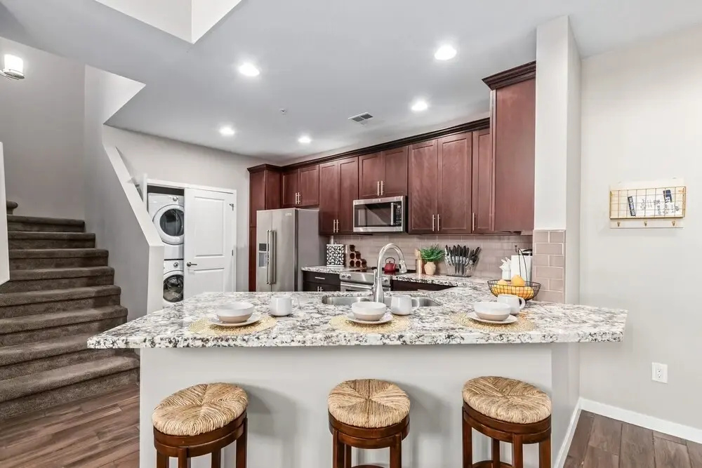 Queen Creek #425 Chandler 3 Bedroom Condo by Redawning