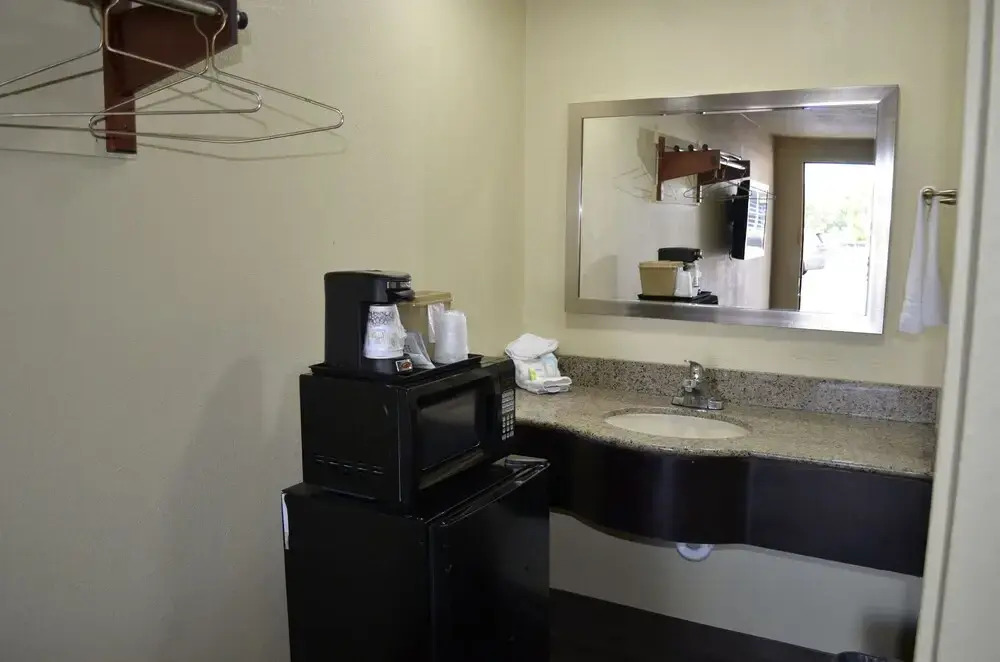Budget Inn Buffalo Airport
