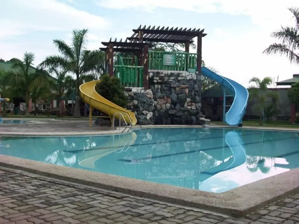 Cozy Place Resort